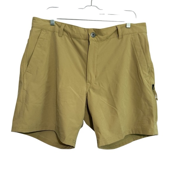 The North Face Men's Khaki Flat Front Shorts 7” Inseam Size 36 - Picture 10 of 10